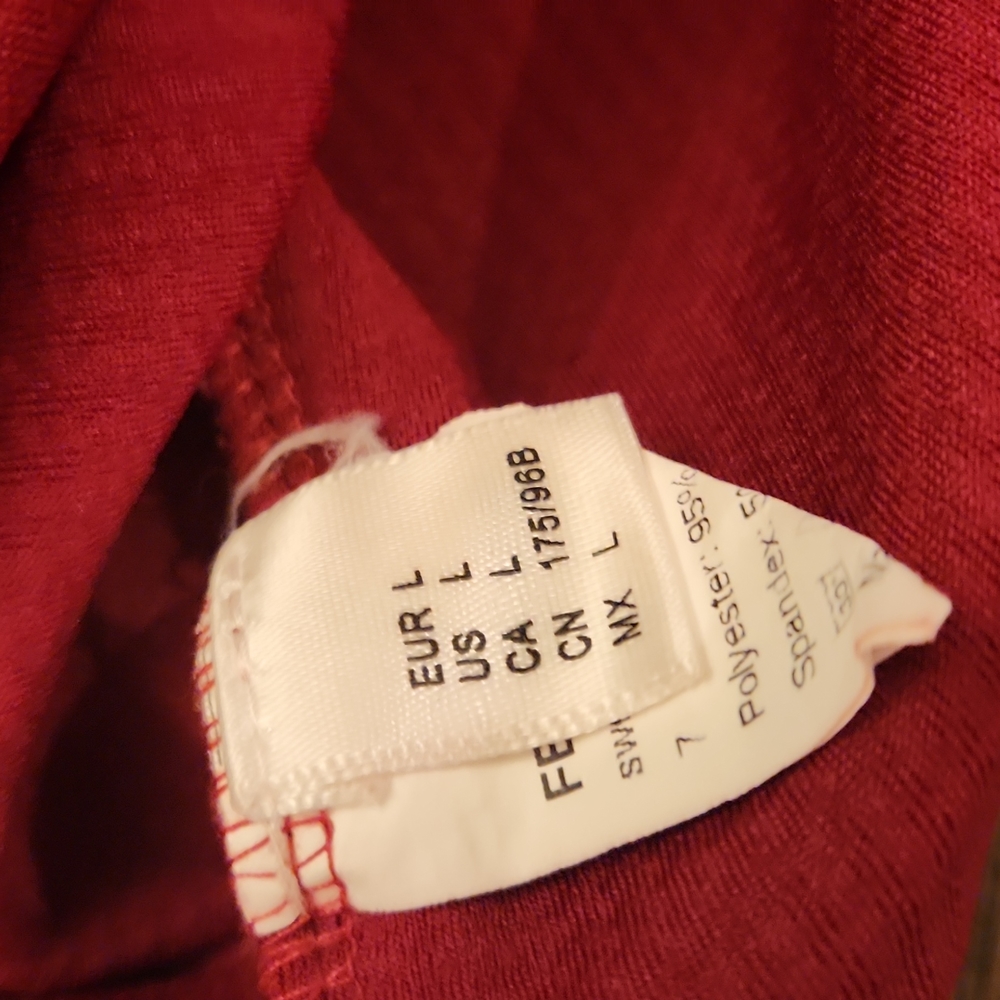 Lot 2 Sweaters - Picture 4 of 5